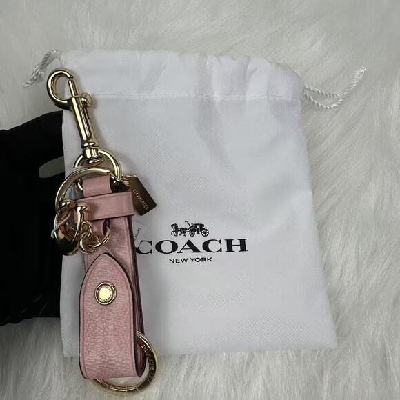 Coach Trigger Snap Bag Charm In Signature Canvas Powder Pink CAU86 NWT - Picture 2 of 6